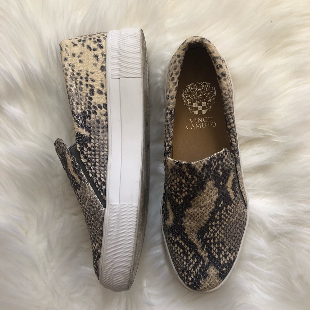 Vince Camuto Platform Snake Skin Shoes